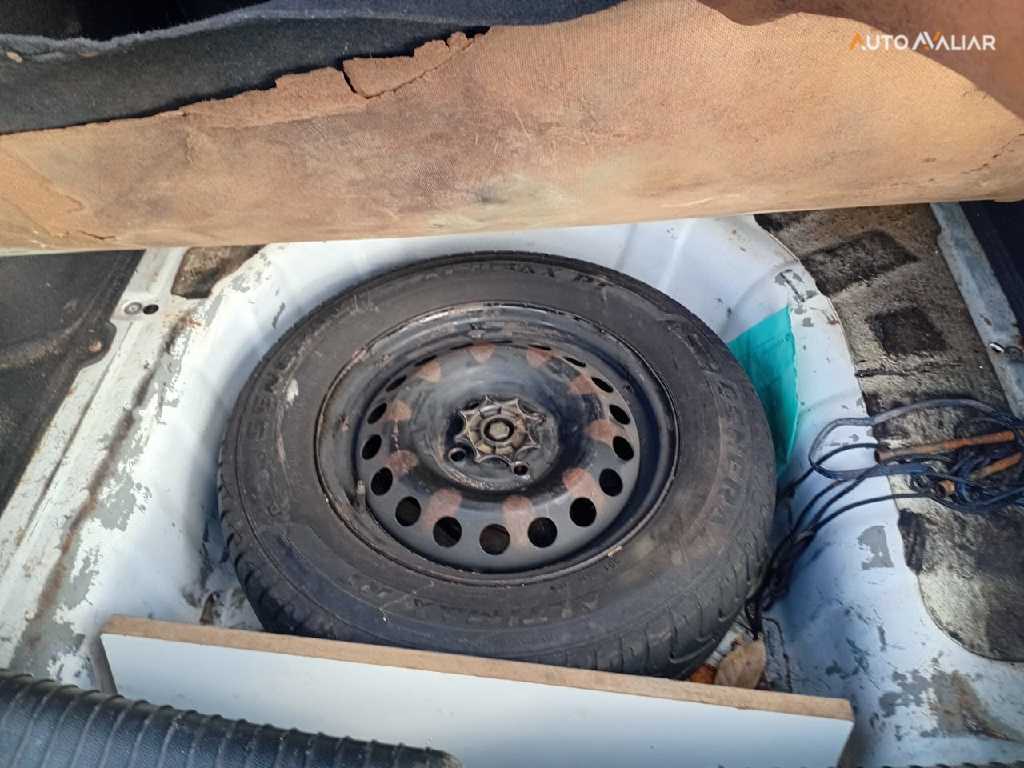 HYUNDAI HB20S 1.6 COMFORT PLUS 16V FLEX 4P MANUAL