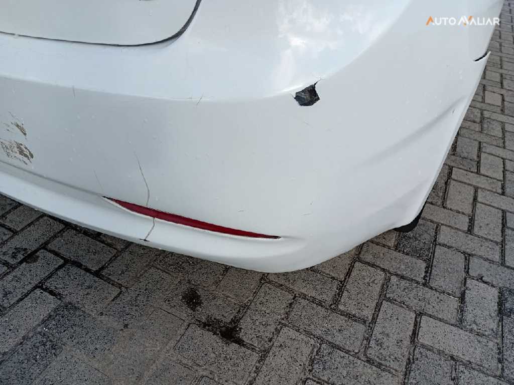 HYUNDAI HB20S 1.6 COMFORT PLUS 16V FLEX 4P MANUAL