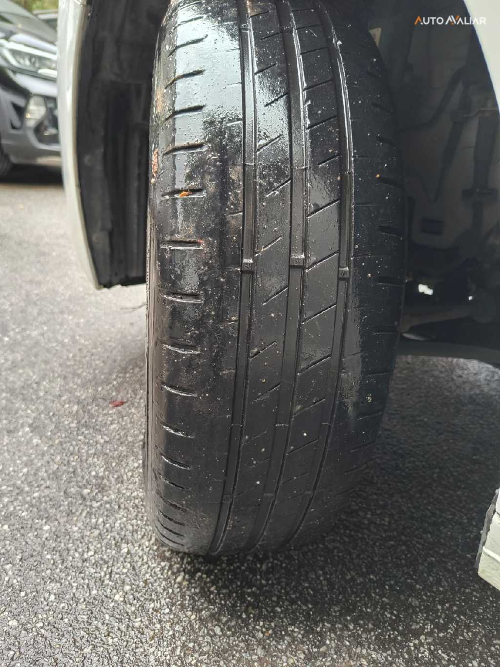 PEUGEOT 208 1.0 FIREFLY FLEX LIKE MANUAL