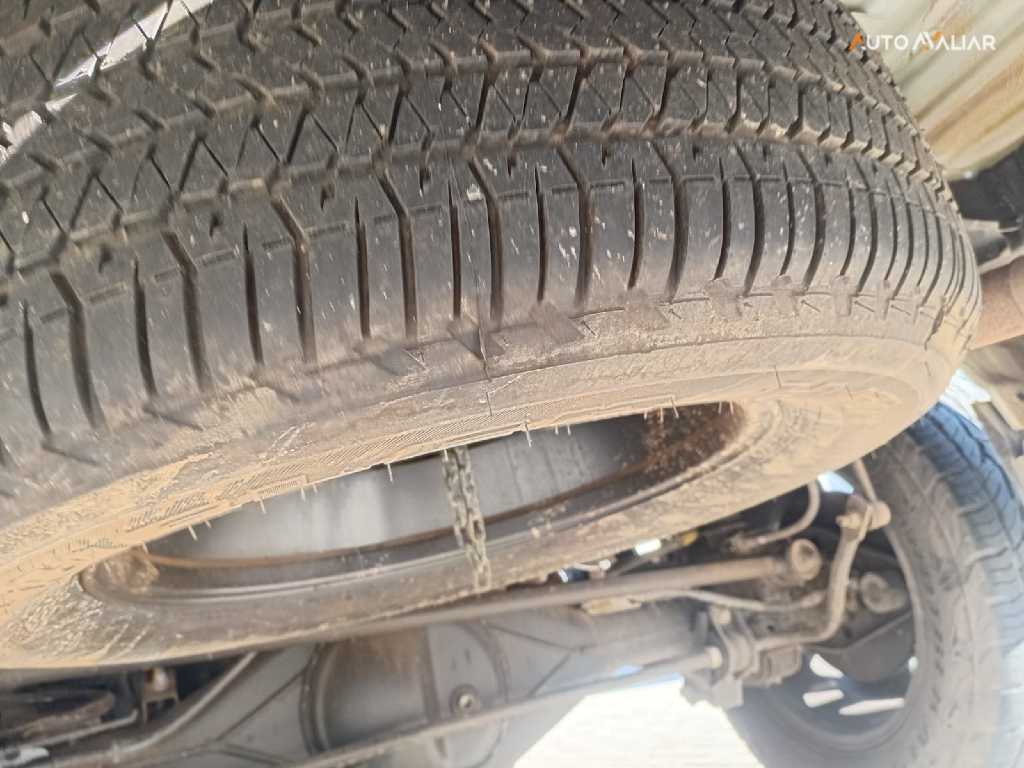 NISSAN FRONTIER 2.3 16V TURBO DIESEL XE CD 4X4 AUTOM&Aacute;TICO