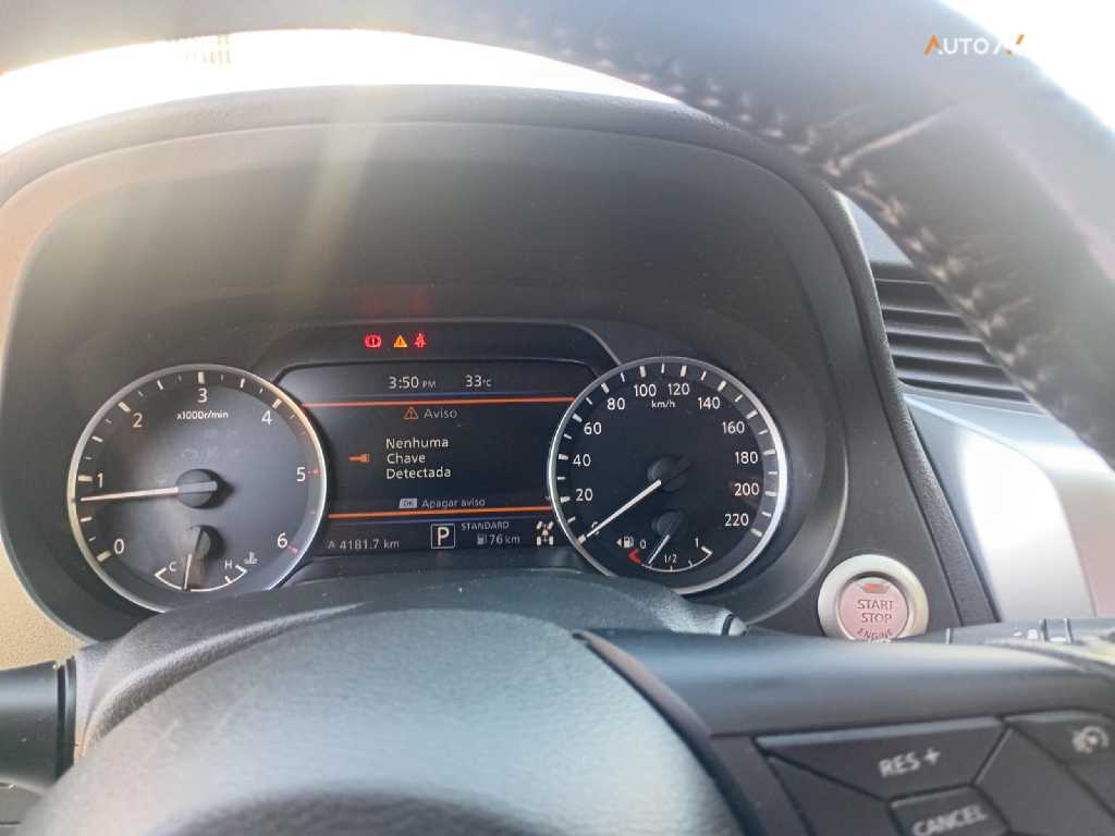 NISSAN FRONTIER 2.3 16V TURBO DIESEL XE CD 4X4 AUTOM&Aacute;TICO