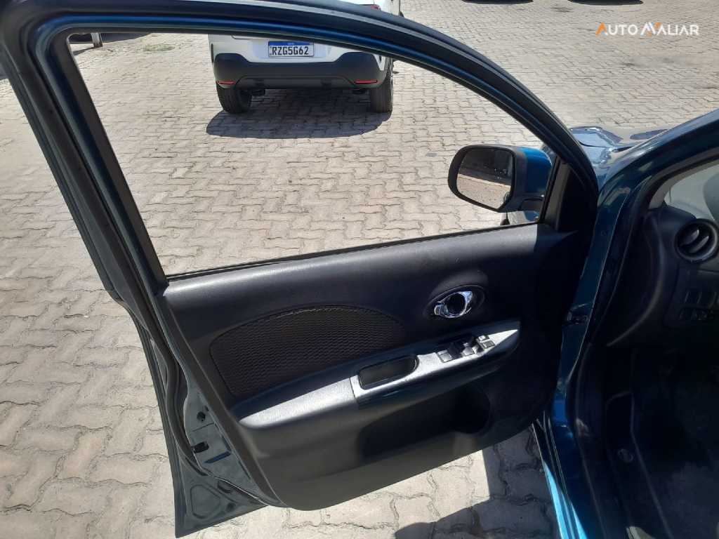 NISSAN MARCH 1.0 SV 12V FLEX 4P MANUAL