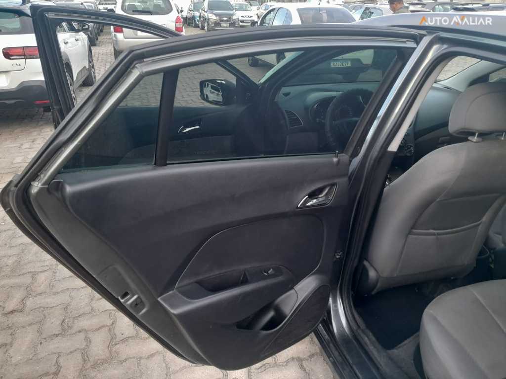 HYUNDAI HB20S 1.6 COMFORT PLUS 16V FLEX 4P MANUAL