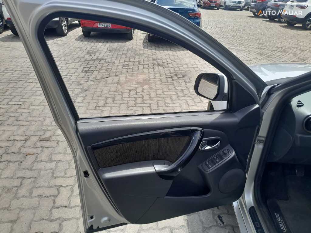 RENAULT DUSTER 1.6 16V SCE FLEX DYNAMIQUE MANUAL