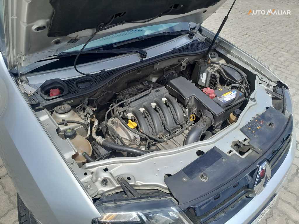 RENAULT DUSTER 1.6 16V SCE FLEX DYNAMIQUE MANUAL