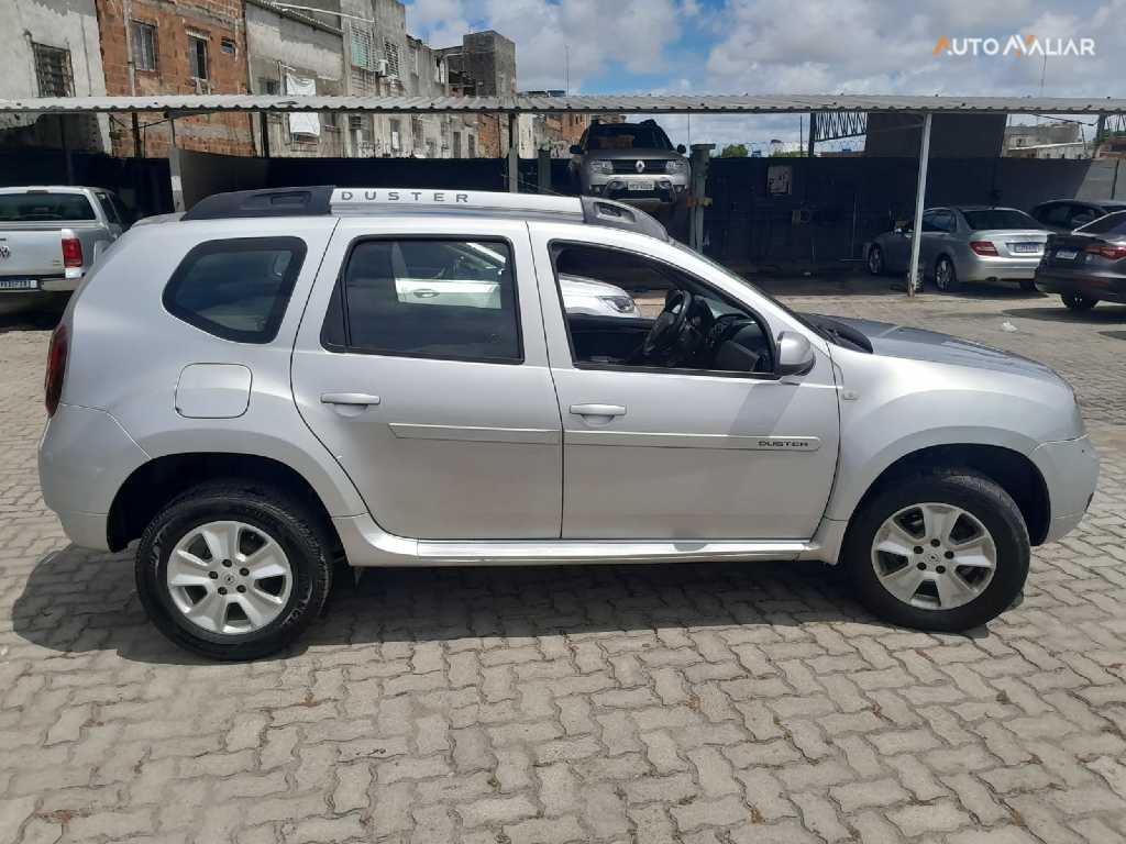 RENAULT DUSTER 1.6 16V SCE FLEX DYNAMIQUE MANUAL