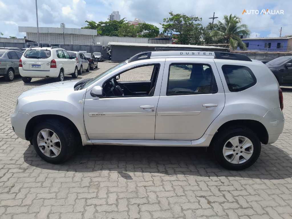 RENAULT DUSTER 1.6 16V SCE FLEX DYNAMIQUE MANUAL