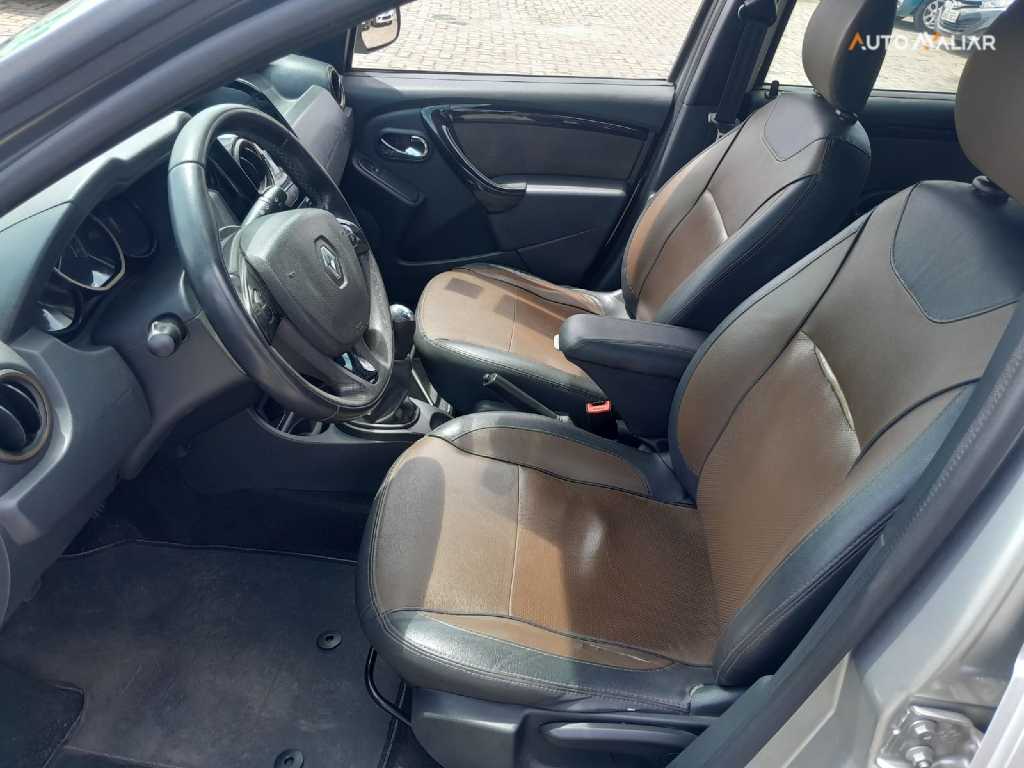 RENAULT DUSTER 1.6 16V SCE FLEX DYNAMIQUE MANUAL