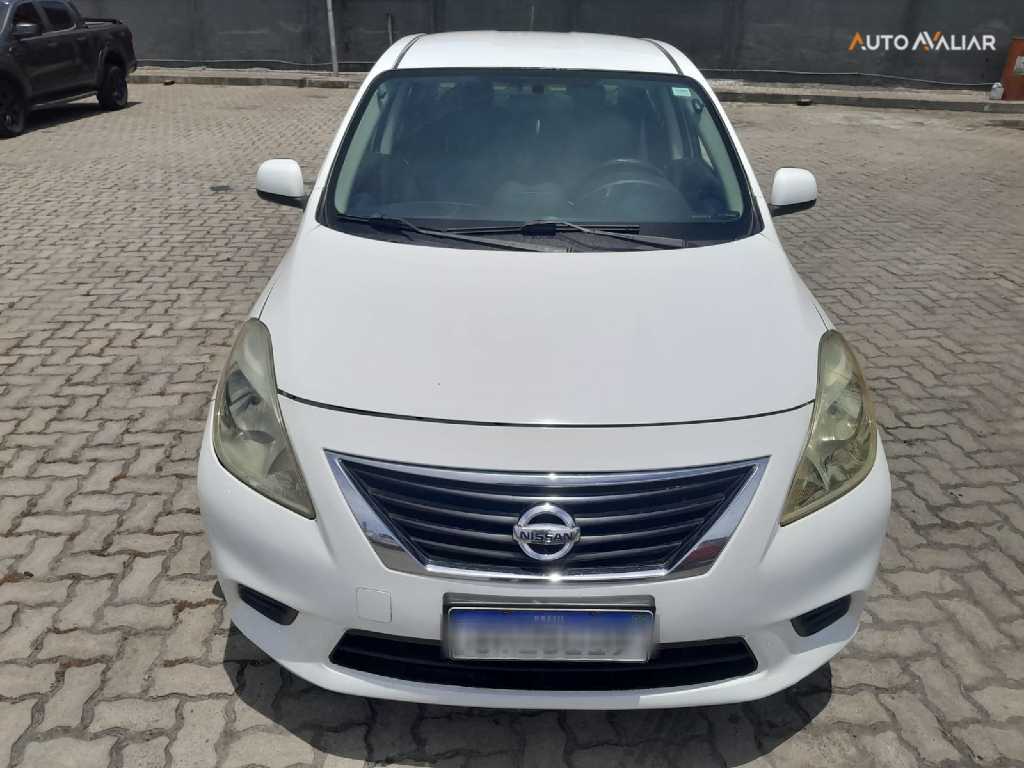 NISSAN VERSA 1.6 16V FLEX SV 4P MANUAL