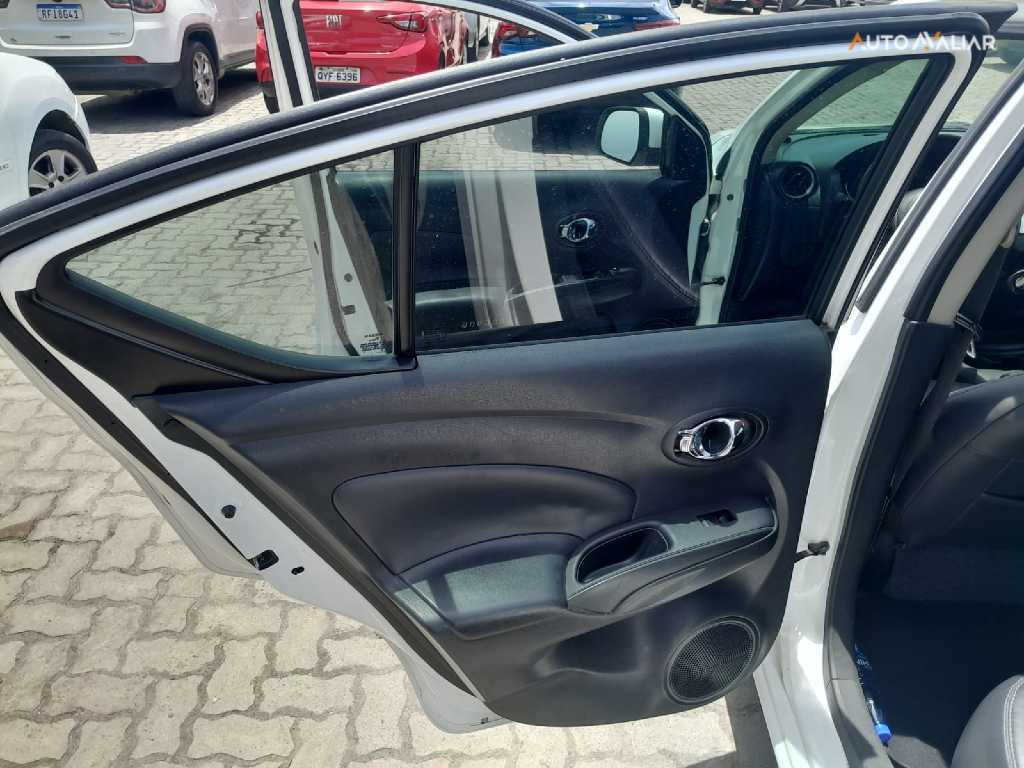 NISSAN VERSA 1.6 16V FLEX SV 4P MANUAL