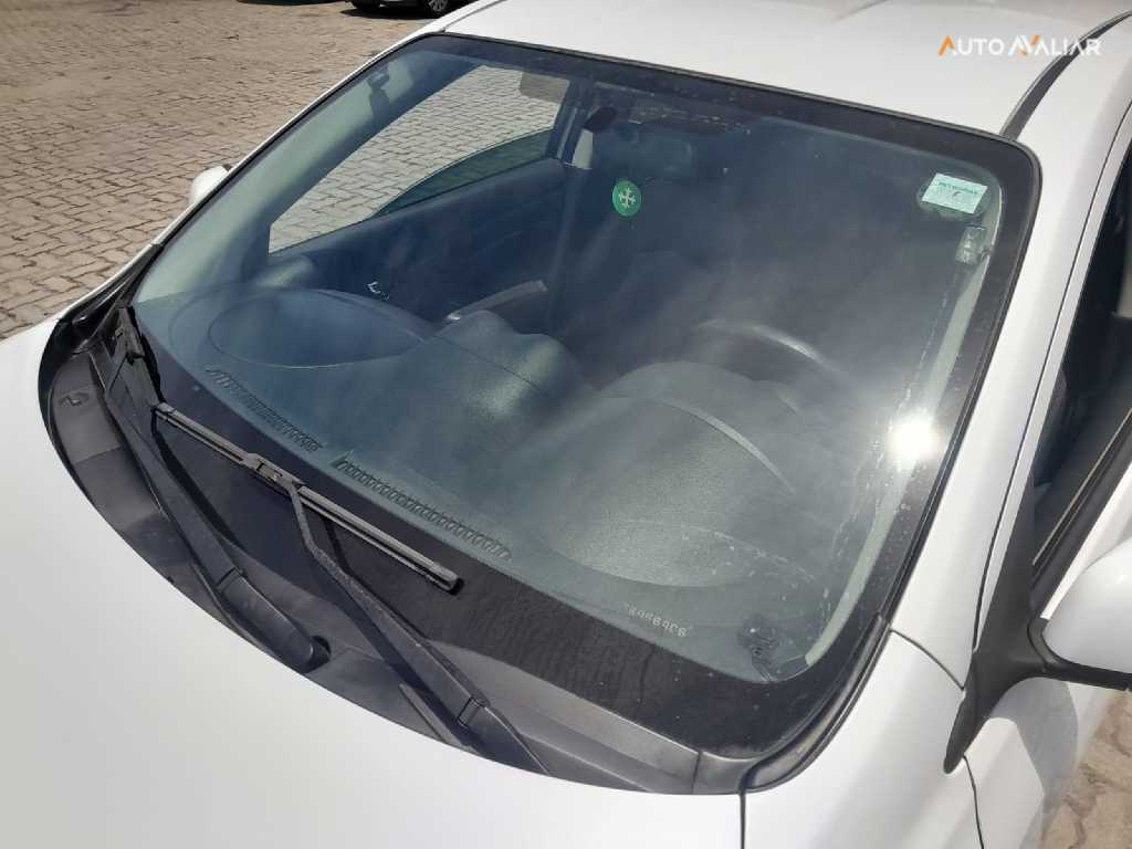 NISSAN VERSA 1.6 16V FLEX SV 4P MANUAL