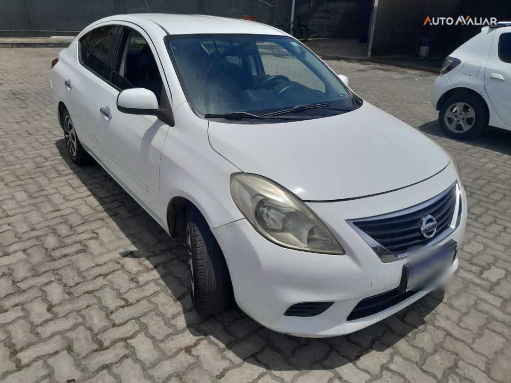 NISSAN VERSA 1.6 16V FLEX SV 4P MANUAL