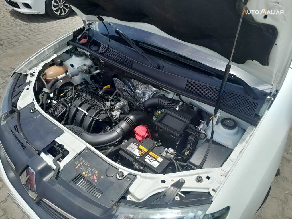 RENAULT SANDERO 1.0 12V SCE FLEX EXPRESSION 4P MANUAL