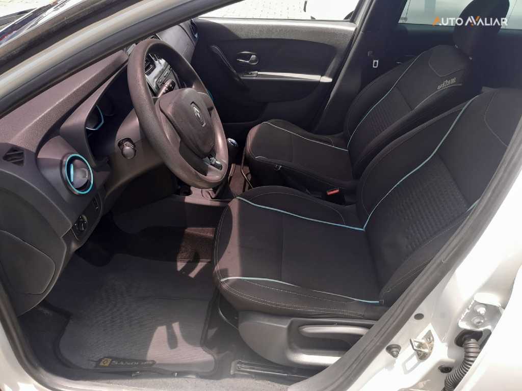 RENAULT SANDERO 1.0 12V SCE FLEX EXPRESSION 4P MANUAL