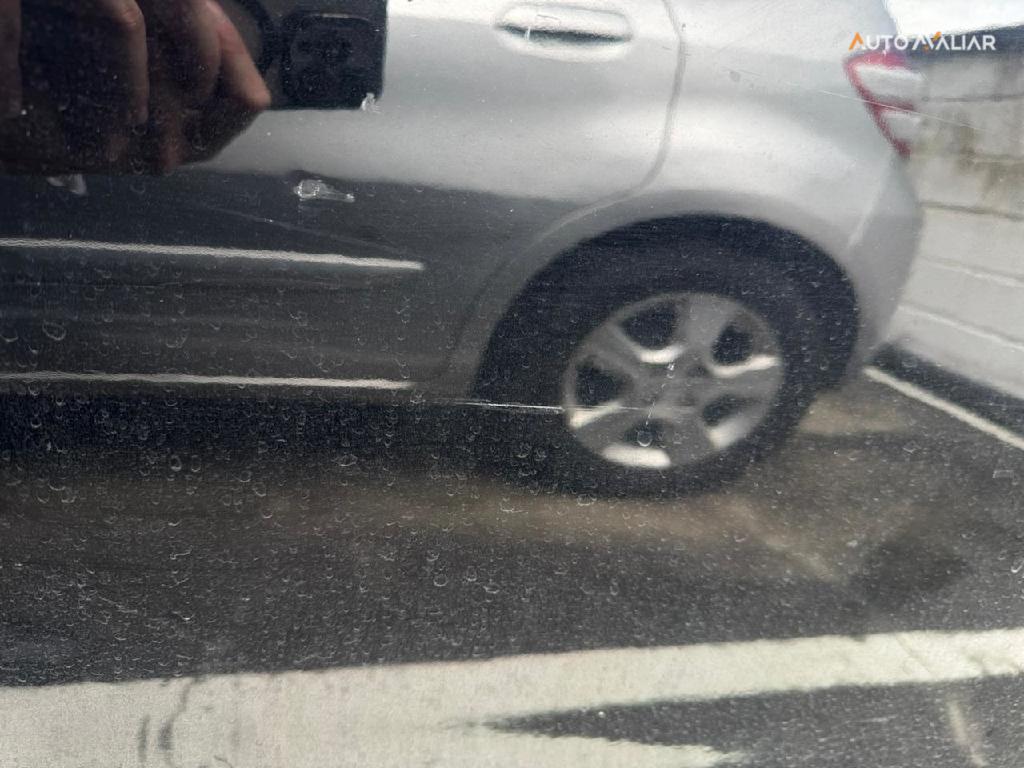 CHEVROLET ONIX 1.4 MPFI LT 8V FLEX 4P MANUAL