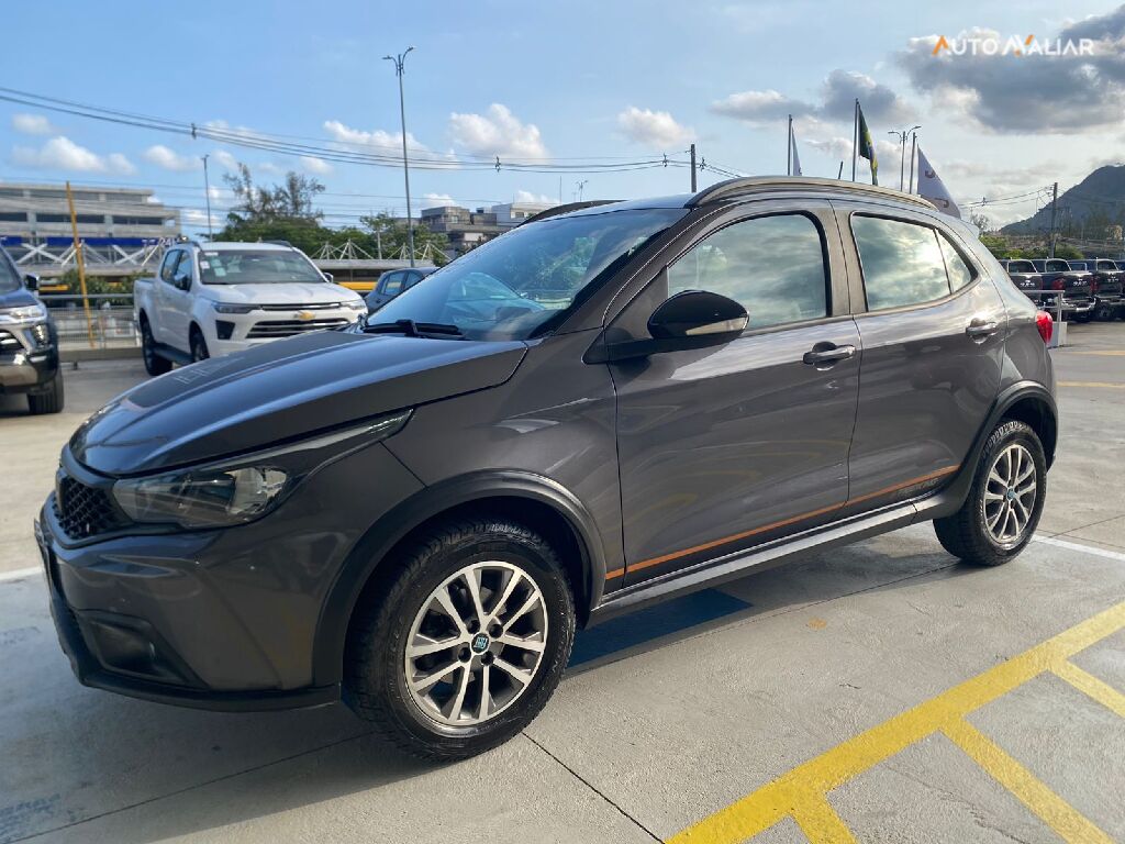 FIAT ARGO 1.3 FIREFLY FLEX TREKKING MANUAL