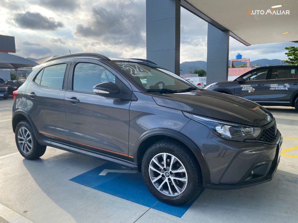 FIAT ARGO 1.3 FIREFLY FLEX TREKKING MANUAL