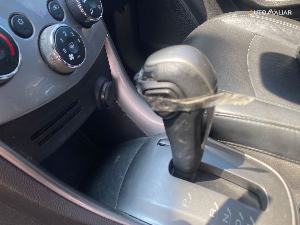 CHEVROLET TRACKER 1.8 MPFI LTZ 4X2 16V FLEX 4P AUTOMATICO