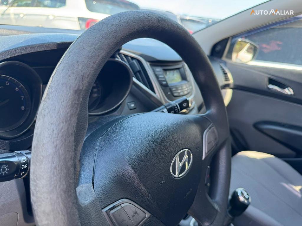 HYUNDAI HB20S 1.6 COMFORT PLUS 16V FLEX 4P MANUAL