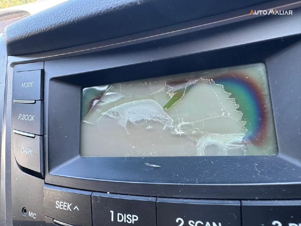 HYUNDAI HB20S 1.6 COMFORT PLUS 16V FLEX 4P MANUAL