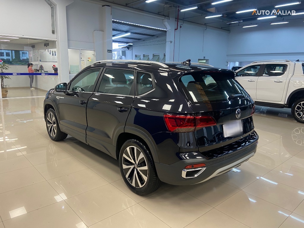VOLKSWAGEN TAOS 1.4 250 TSI TOTAL FLEX HIGHLINE AUTOM&Aacute;TICO