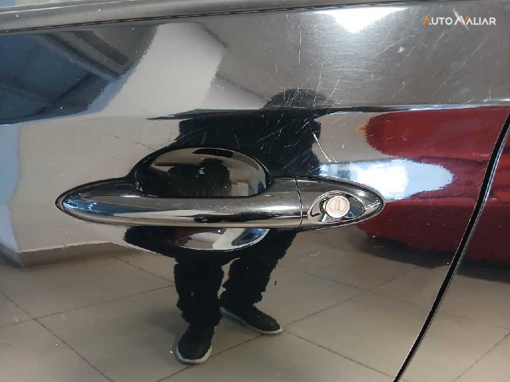 HYUNDAI HB20 1.0 COMFORT 12V FLEX 4P MANUAL