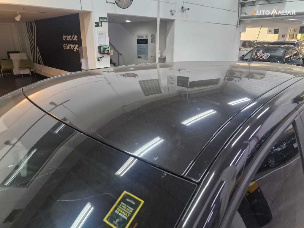 RENAULT CAPTUR 1.6 16V SCE FLEX INTENSE X-TRONIC