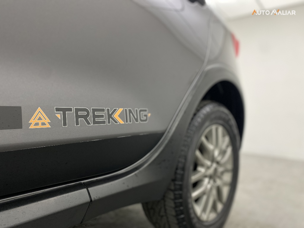 FIAT ARGO 1.3 FIREFLY FLEX TREKKING MANUAL