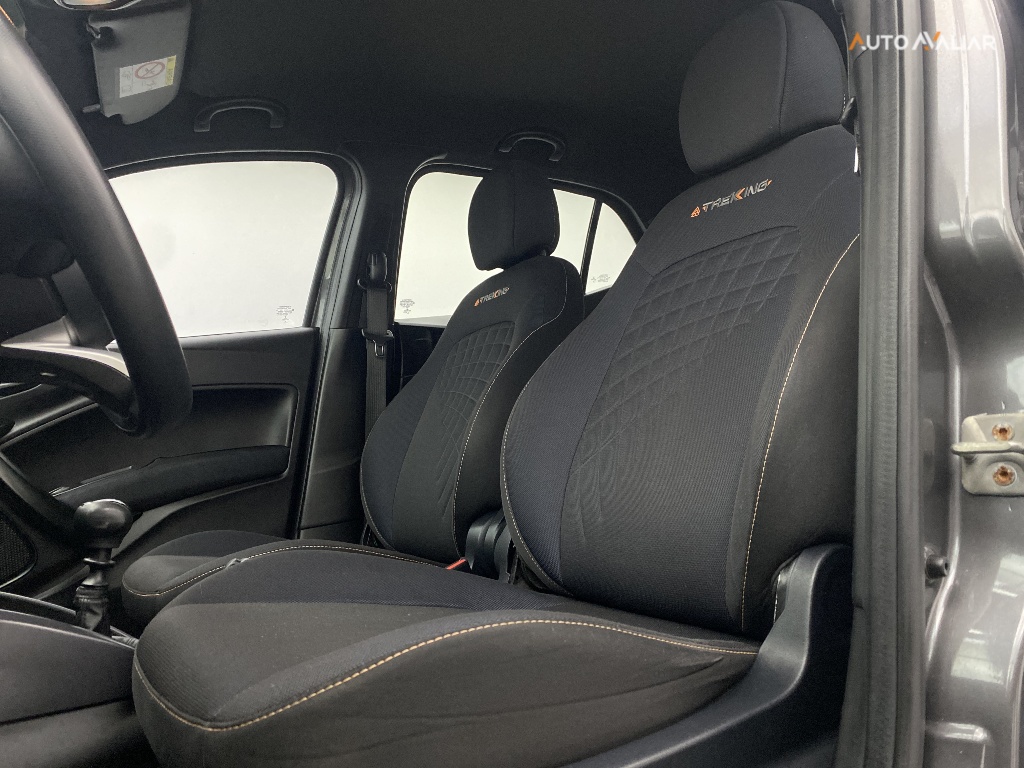 FIAT ARGO 1.3 FIREFLY FLEX TREKKING MANUAL