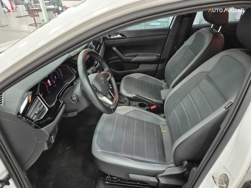 VOLKSWAGEN NIVUS 1.0 200 TSI TOTAL FLEX HIGHLINE AUTOM&Aacute;TICO