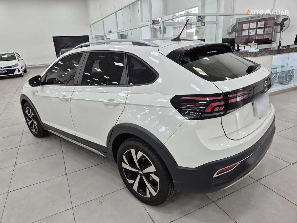 VOLKSWAGEN NIVUS 1.0 200 TSI TOTAL FLEX HIGHLINE AUTOM&Aacute;TICO