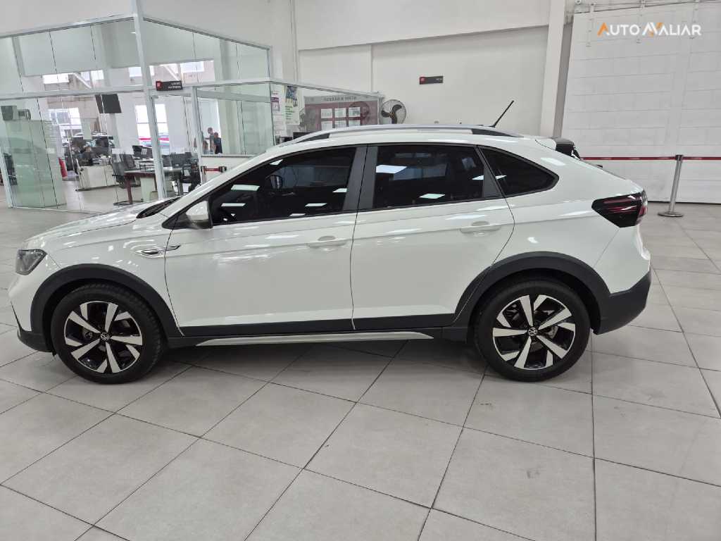VOLKSWAGEN NIVUS 1.0 200 TSI TOTAL FLEX HIGHLINE AUTOM&Aacute;TICO