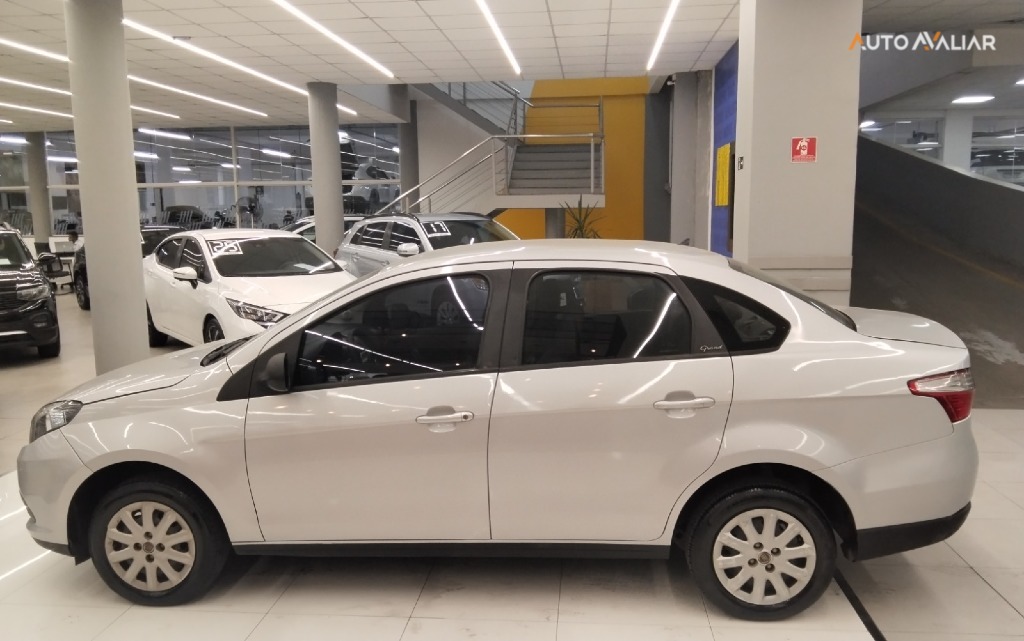 FIAT GRAND SIENA 1.0 EVO FLEX MANUAL