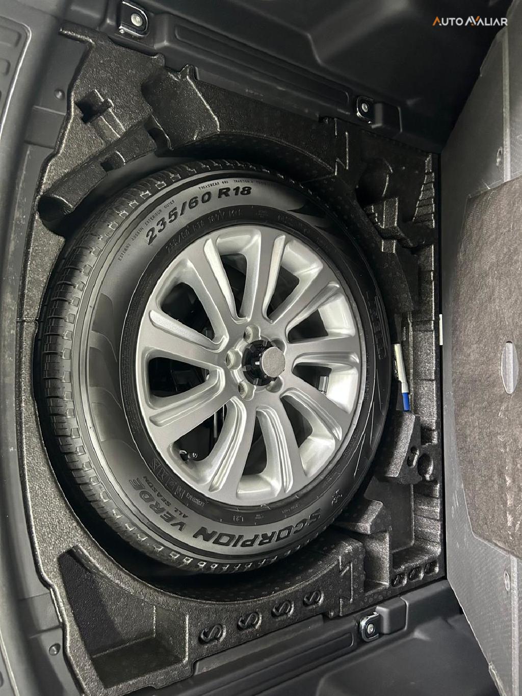 LAND ROVER DISCOVERY SPORT SE 2.0 4X4 DIES AUT. (H&Atilde;B.)