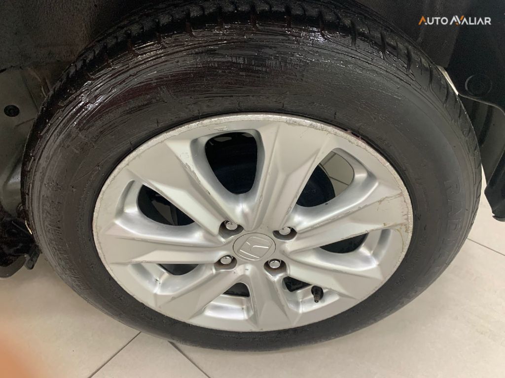 HONDA FIT 1.4 LX 16V FLEX 4P AUTOMATICO