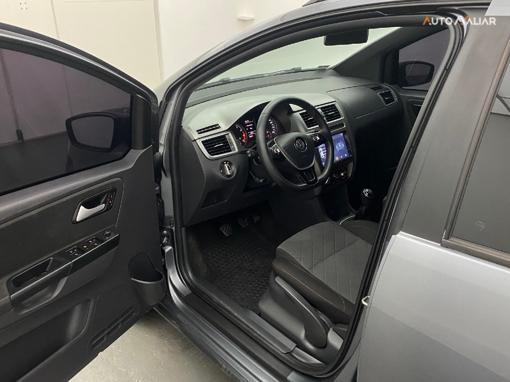 VOLKSWAGEN FOX 1.6 MSI TOTAL FLEX XTREME 4P MANUAL