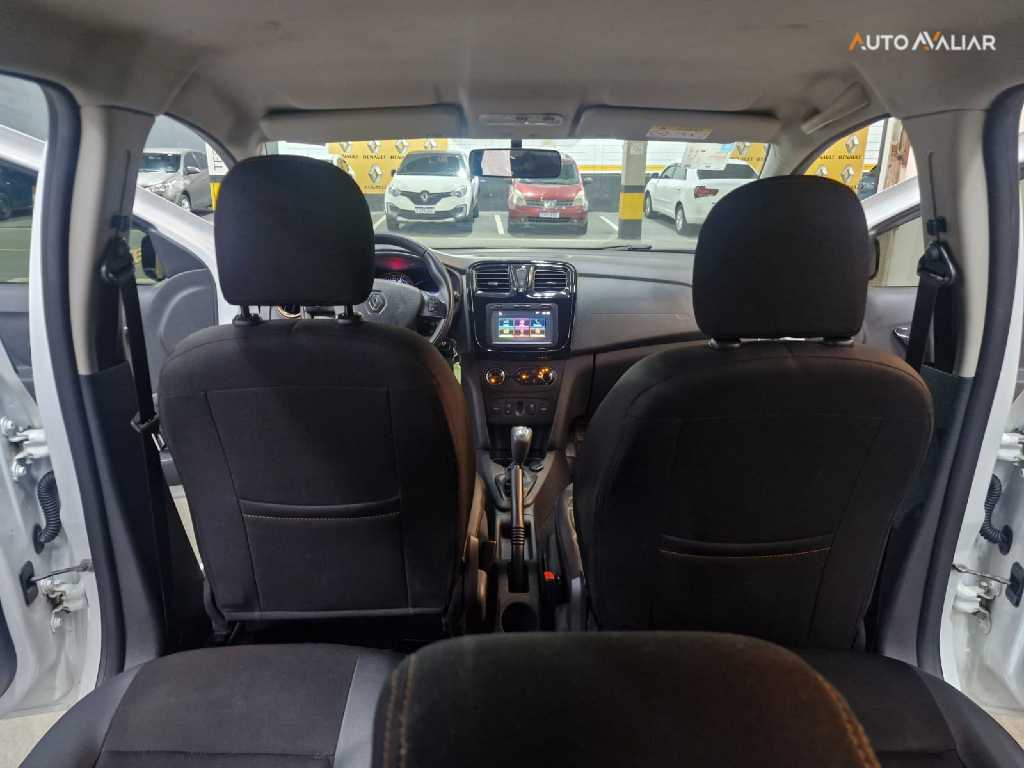 RENAULT SANDERO 1.6 STEPWAY 8V FLEX 4P AUTOMATIZADO