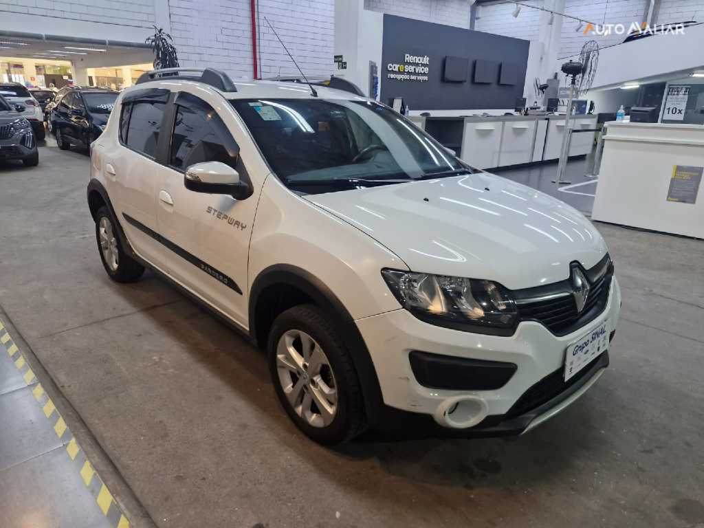 RENAULT SANDERO 1.6 STEPWAY 8V FLEX 4P AUTOMATIZADO