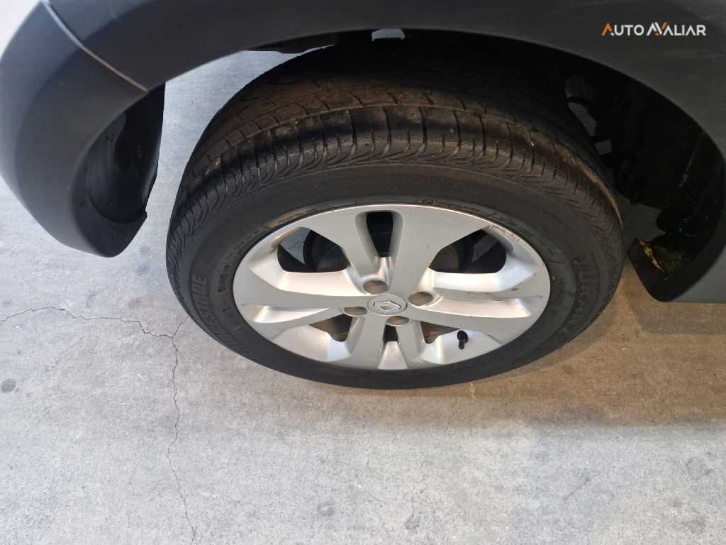 RENAULT SANDERO 1.6 STEPWAY 8V FLEX 4P AUTOMATIZADO