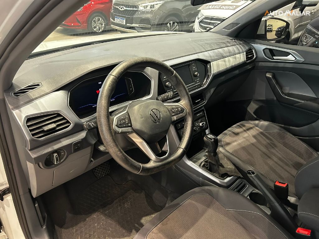 VOLKSWAGEN T-CROSS 1.0 200 TSI TOTAL FLEX AUTOM&Aacute;TICO