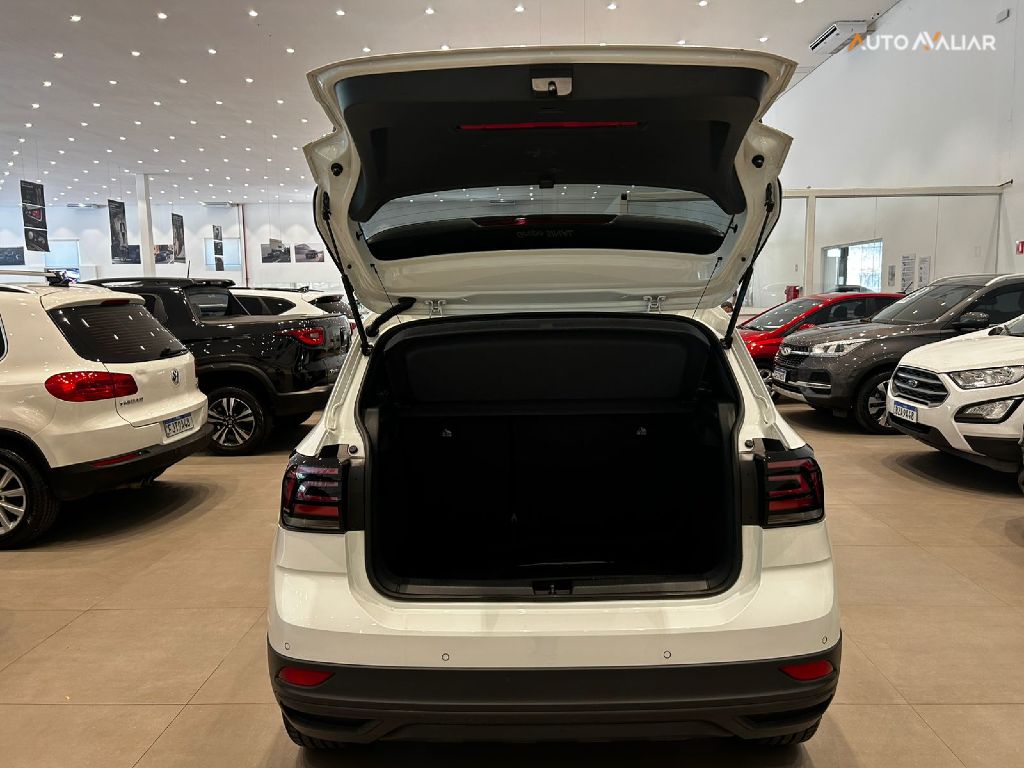 VOLKSWAGEN T-CROSS 1.0 200 TSI TOTAL FLEX AUTOM&Aacute;TICO