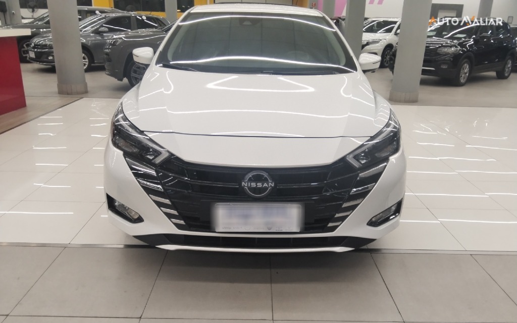NISSAN VERSA 1.6 16V FLEX EXCLUSIVE XTRONIC