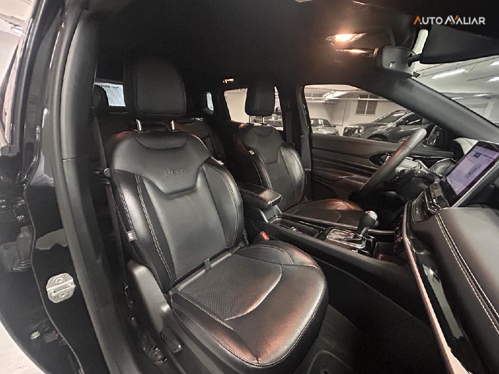 JEEP COMPASS 1.3 T270 TURBO FLEX LONGITUDE 80 ANOS AT6