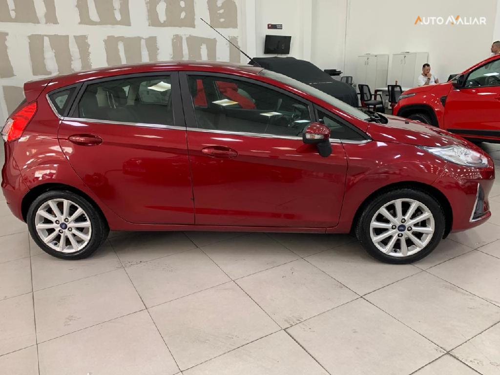 FORD FIESTA 1.6 TITANIUM HATCH 16V FLEX 4P POWERSHIFT