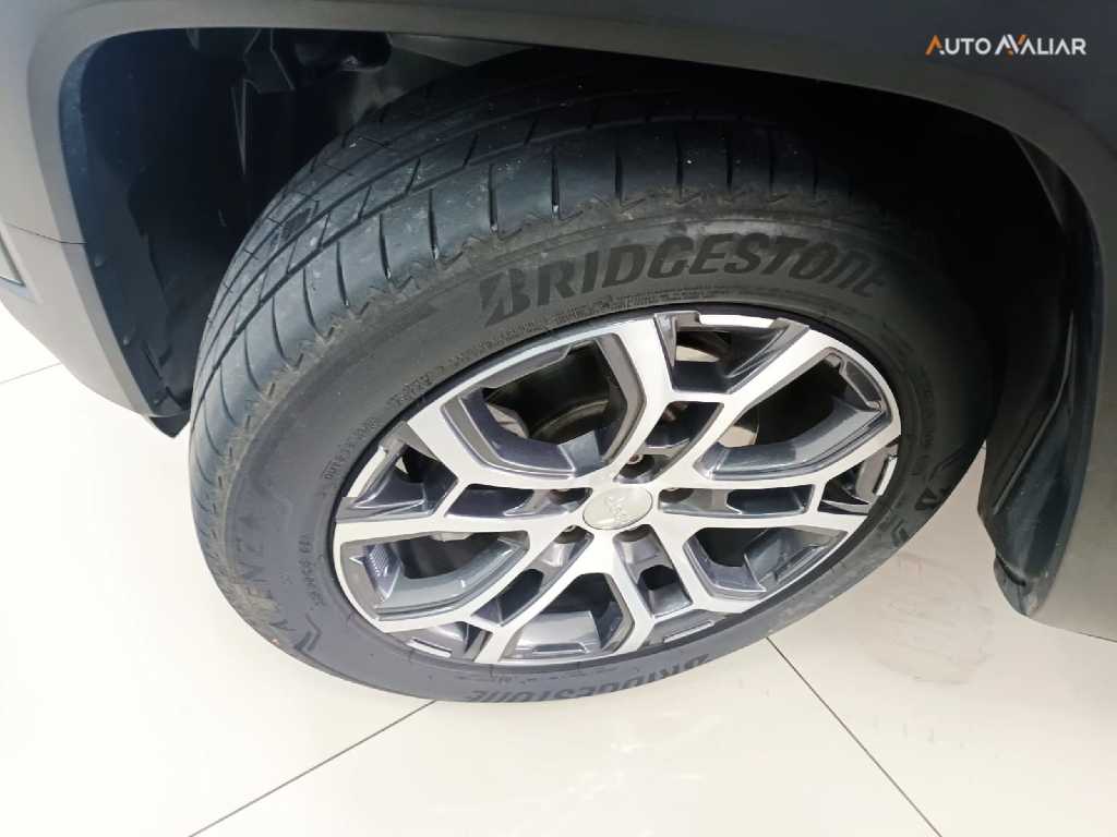 JEEP RENEGADE 1.3 T270 TURBO FLEX LONGITUDE AT6