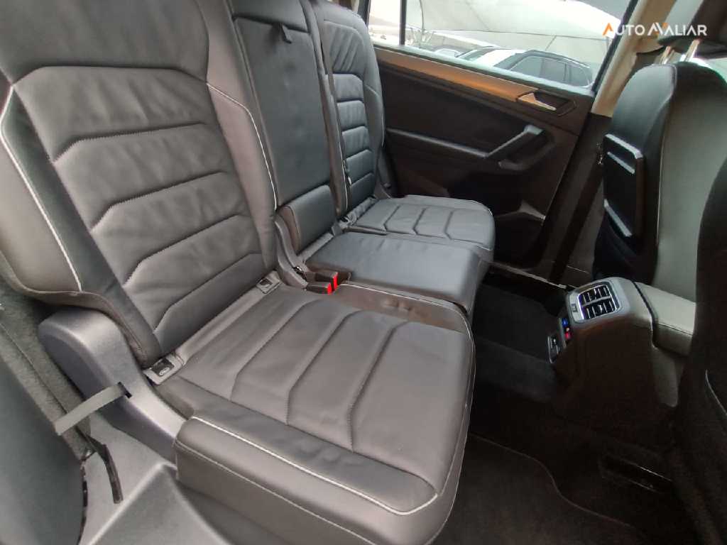 VOLKSWAGEN TIGUAN 1.4 250 TSI TOTAL FLEX ALLSPACE COMFORTLINE TIPTRONIC