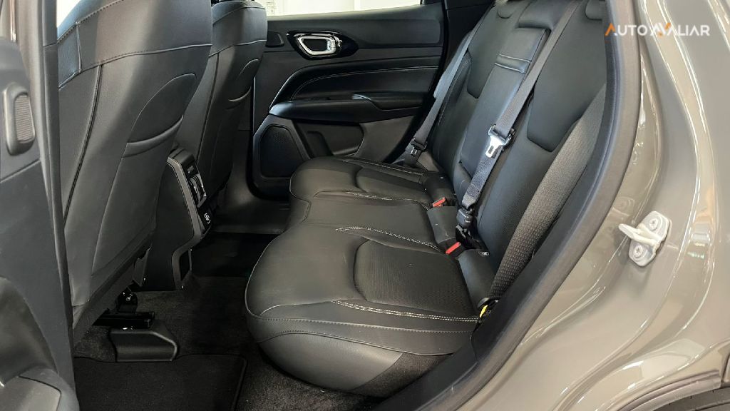 JEEP COMPASS 1.3 T270 TURBO FLEX S AT6