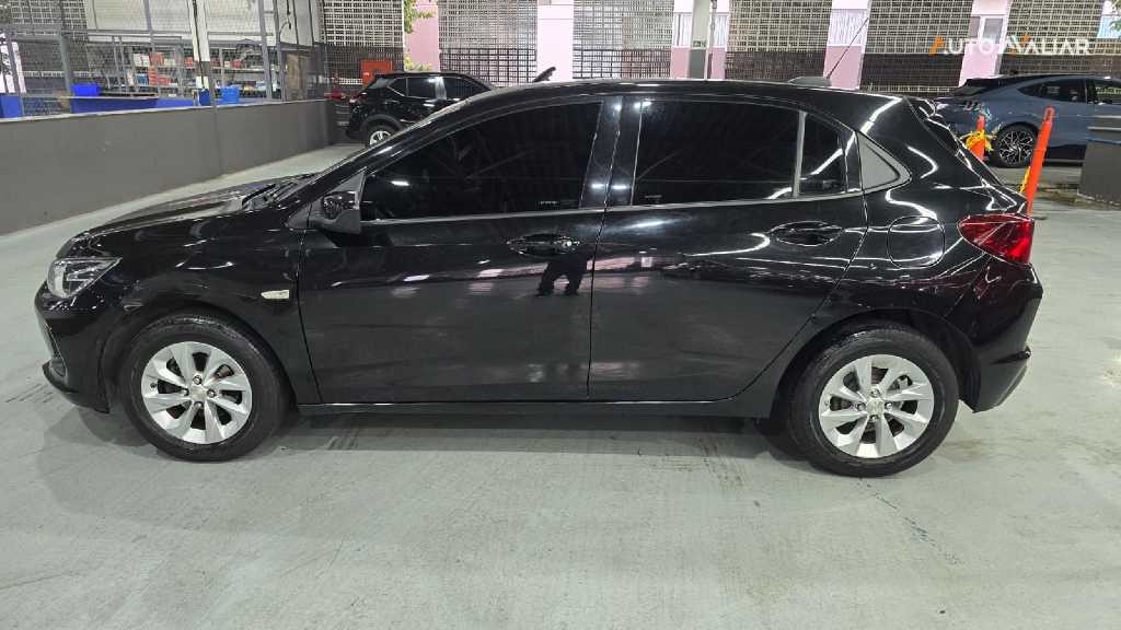 CHEVROLET ONIX 1.0 TURBO FLEX LT MANUAL