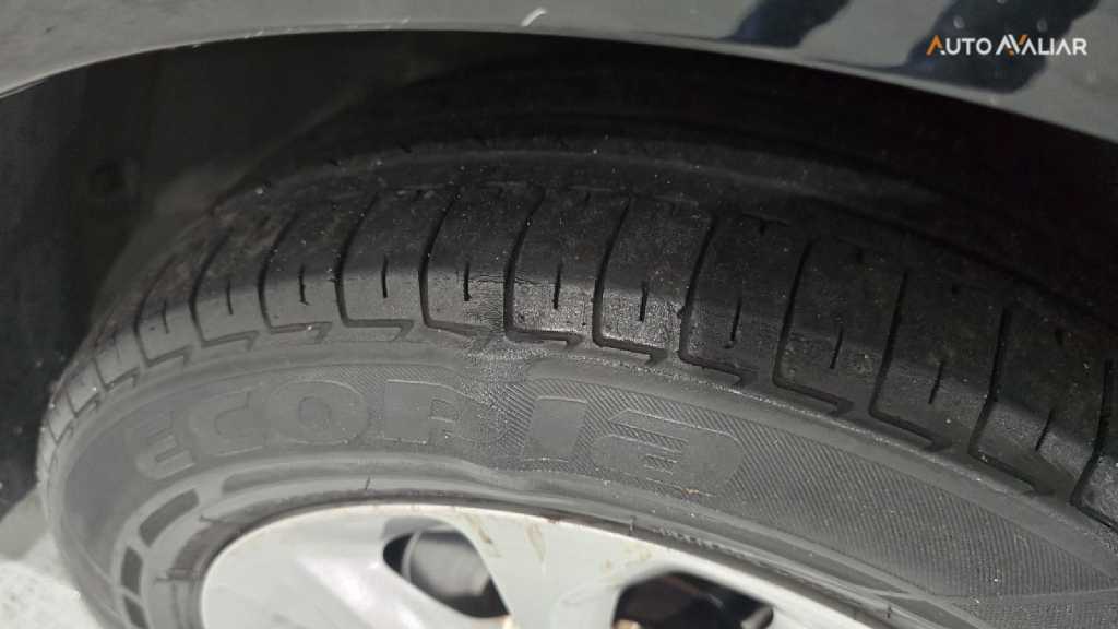 CHEVROLET ONIX 1.0 TURBO FLEX LT MANUAL