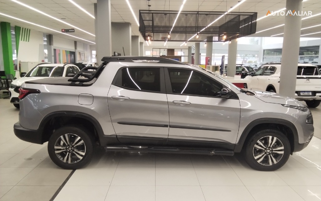 FIAT TORO 1.3 TURBO 270 FLEX FREEDOM AT6